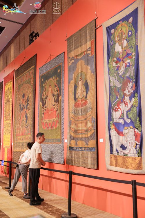 2025首屆中國民間古代藝術品國際交流匯在三亞圓滿閉幕 民間瑰寶閃耀國際舞臺